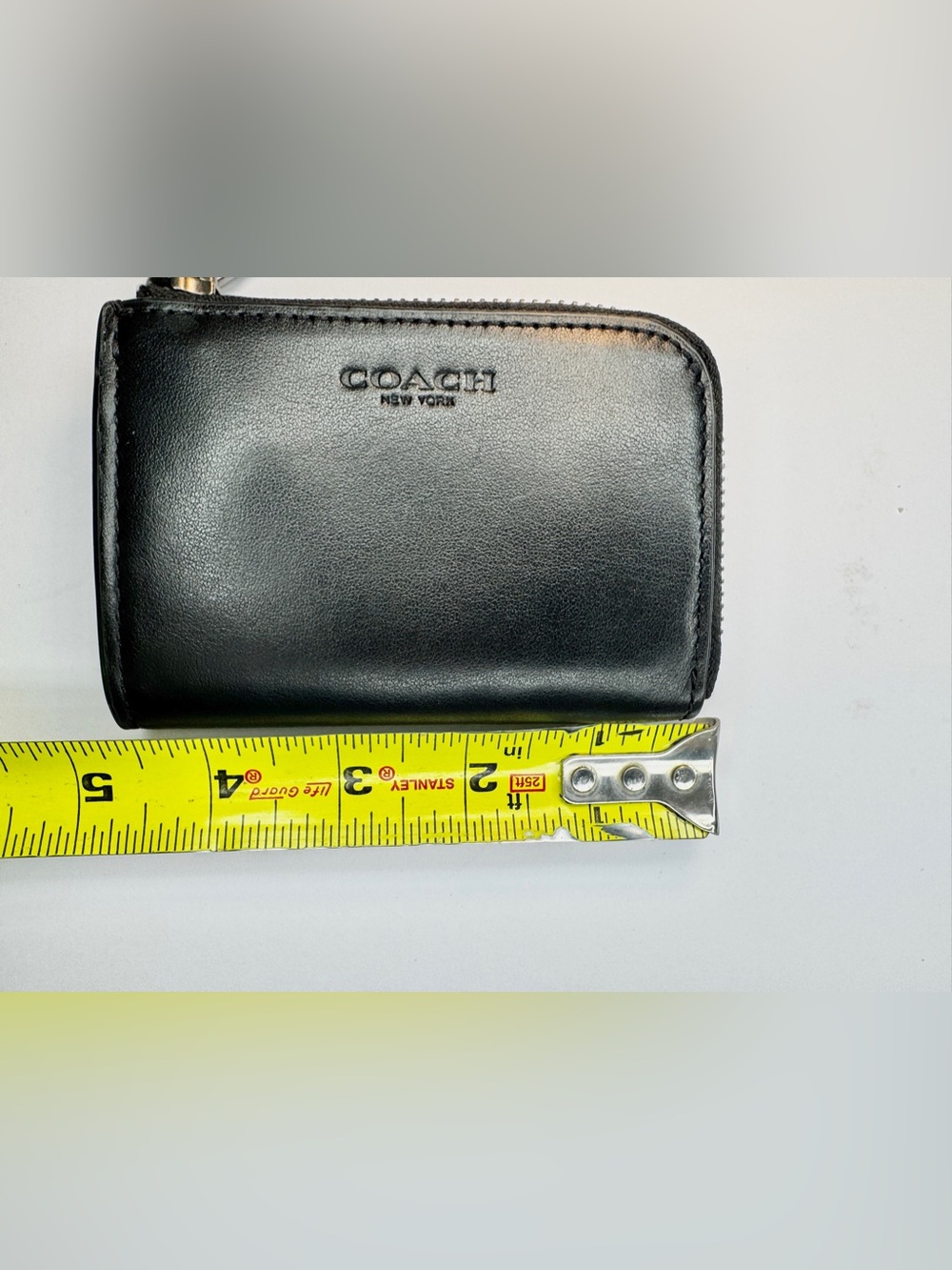 Coach Black Leather Zip Around Coin Purse Wallet Key Ring Card Case - Picture 8 of 9